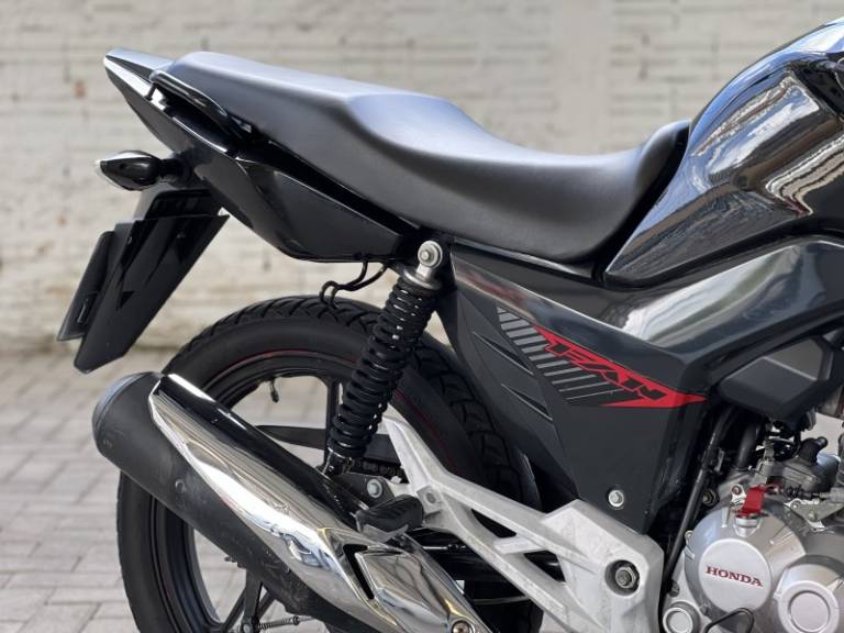 HONDA - CG 160 - 2017/2017 - Preta - R$ 14.000,00