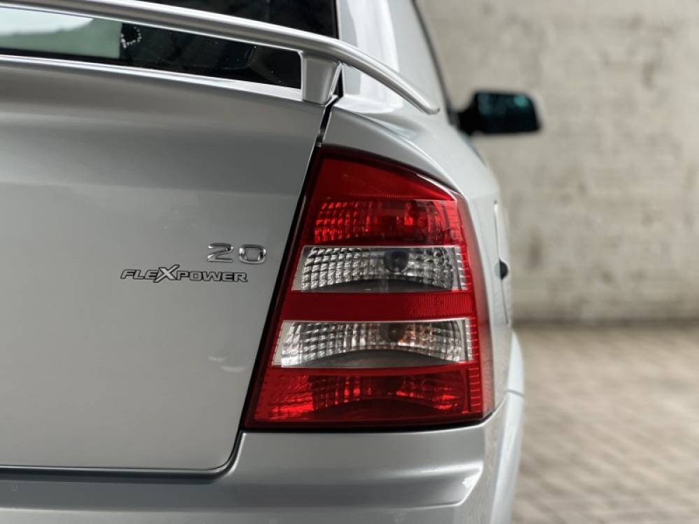 CHEVROLET - ASTRA - 2008/2009 - Prata - R$ 43.000,00