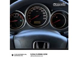 HONDA - FIT - 2006/2007 - Prata - R$ 35.000,00