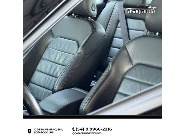 VOLKSWAGEN - GOLF - 2017/2017 - Preta - R$ 160.000,00