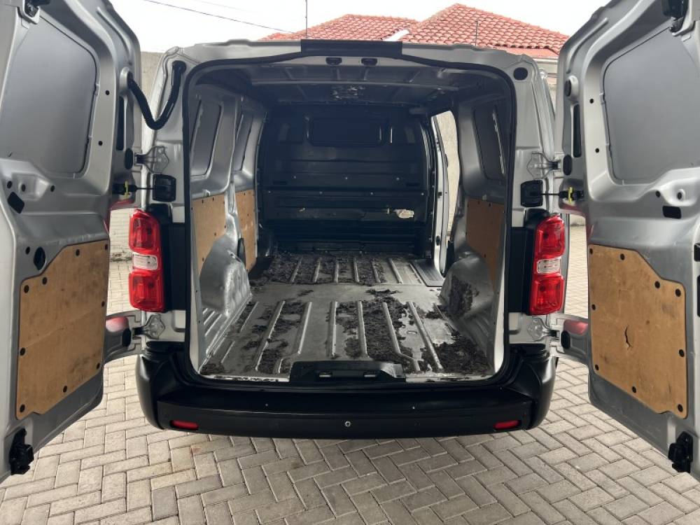 PEUGEOT - EXPERT - 2019/2019 - Prata - R$ 115.000,00