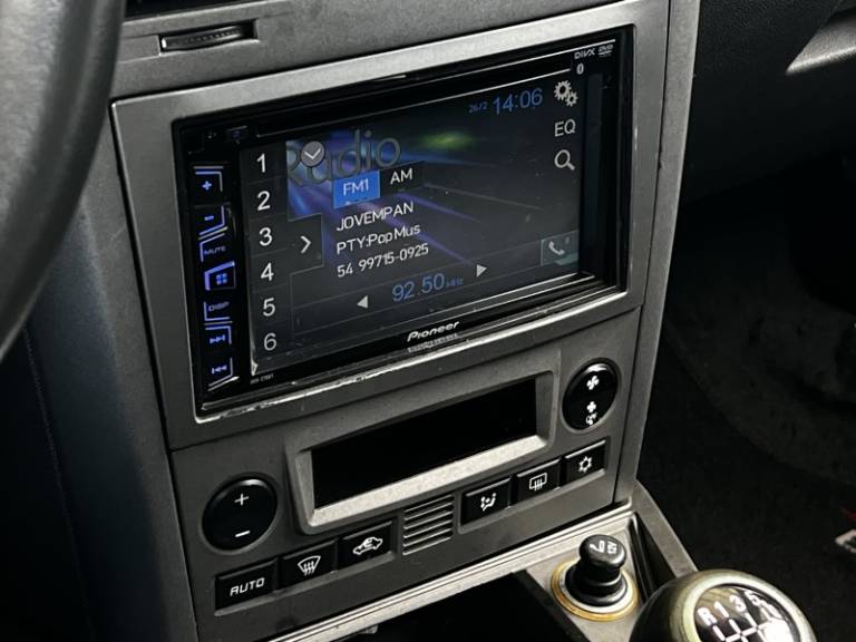 CHEVROLET - VECTRA - 2009/2010 - Vermelha - R$ 42.000,00