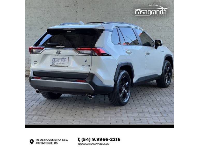 TOYOTA - RAV4 - 2020/2020 - Branca - R$ 210.000,00