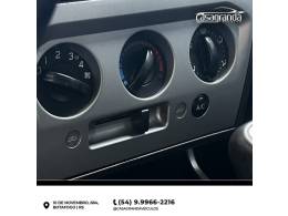 FORD - FIESTA - 2007/2008 - Prata - R$ 26.500,00