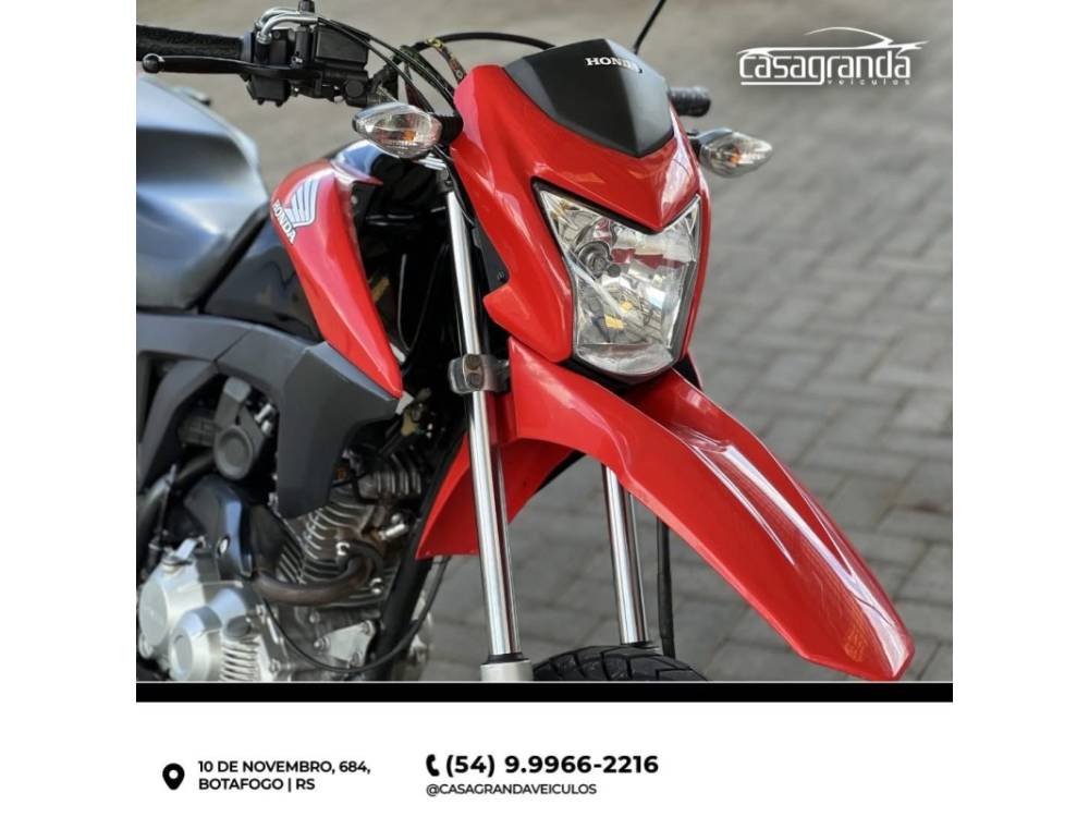 HONDA - NXR 160 - 2015/2016 - Vermelha - R$ 12.000,00