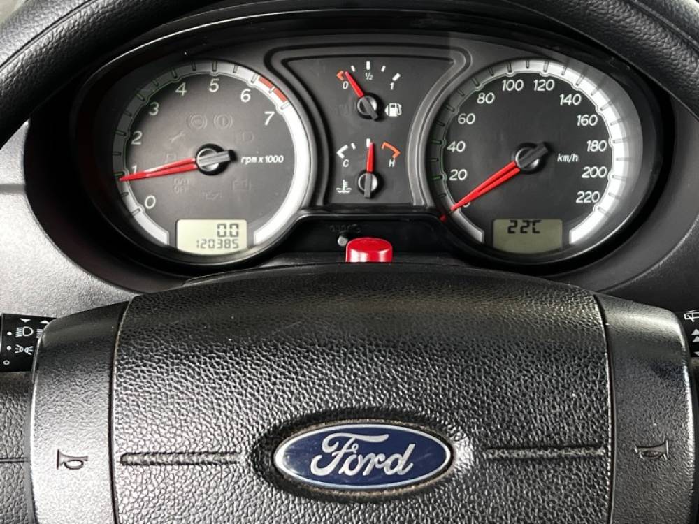 FORD - ECOSPORT - 2009/2009 - Preta - R$ 39.000,00