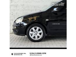 VOLKSWAGEN - POLO SEDAN - 2007/2007 - Preta - R$ 35.000,00