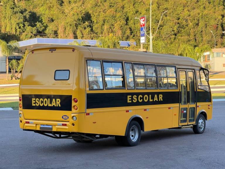 MARCOPOLO - VOLARE - 2015/2015 - Amarela - R$ 340.000,00