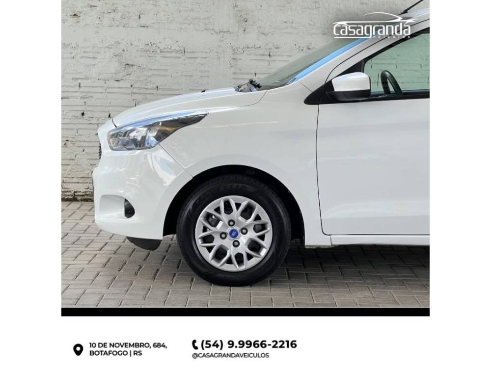 FORD - KA - 2015/2016 - Branca - R$ 45.000,00