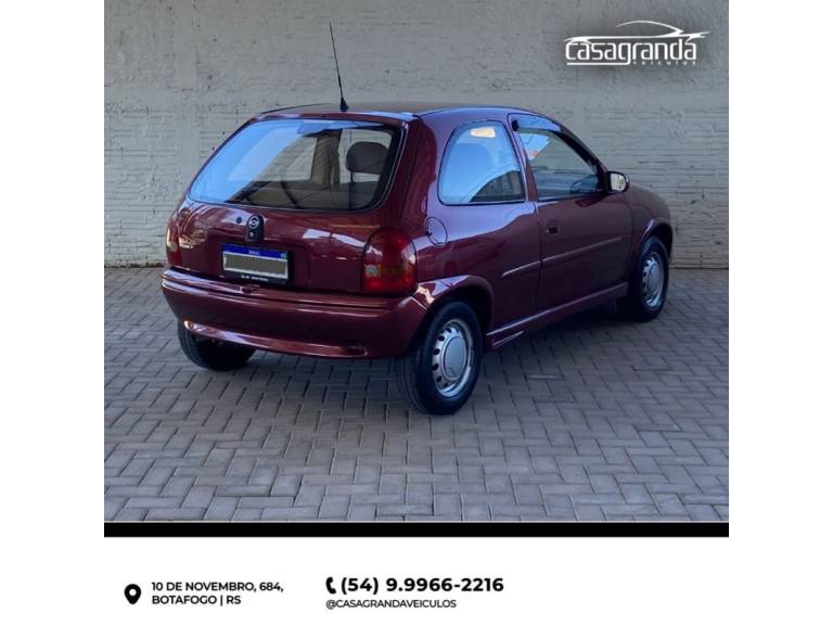 CHEVROLET - CORSA - 1997/1998 - Vermelha - R$ 15.000,00