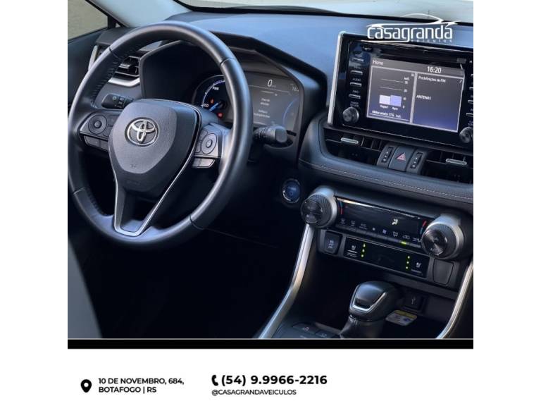 TOYOTA - RAV4 - 2020/2020 - Branca - R$ 210.000,00