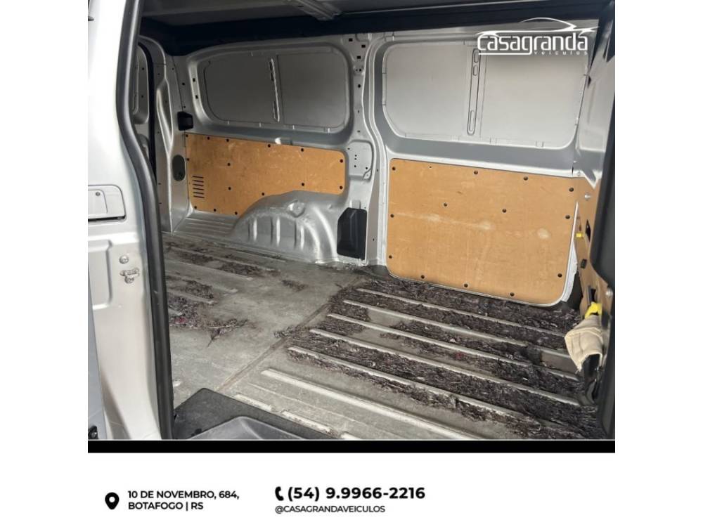 PEUGEOT - EXPERT - 2019/2019 - Prata - R$ 115.000,00