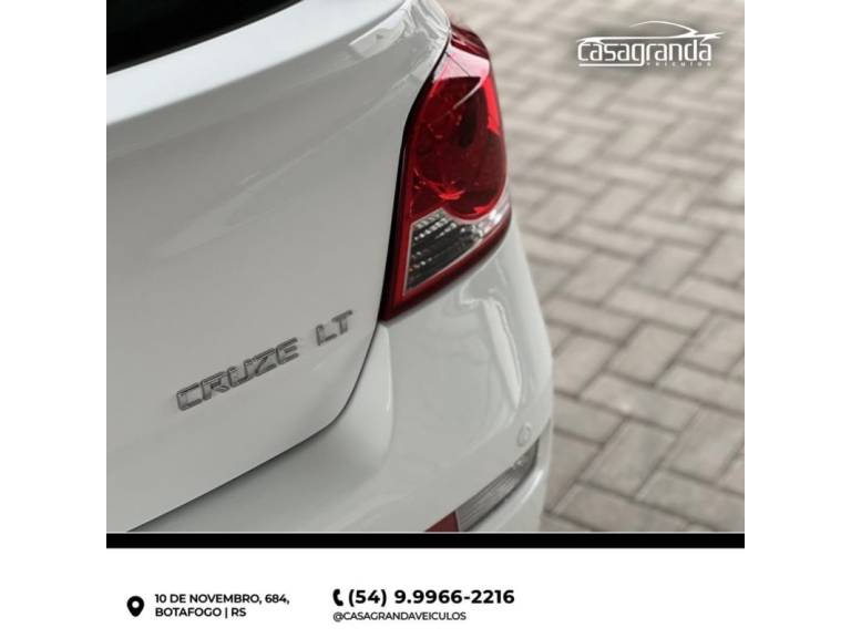 CHEVROLET - CRUZE - 2015/2016 - Branca - R$ 75.000,00