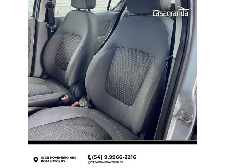 FIAT - PALIO - 2012/2013 - Prata - R$ 42.000,00