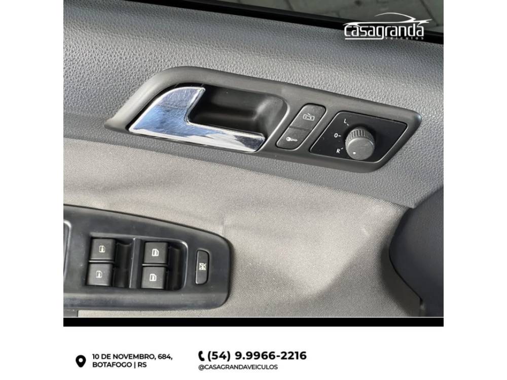 VOLKSWAGEN - POLO SEDAN - 2007/2007 - Preta - R$ 35.000,00
