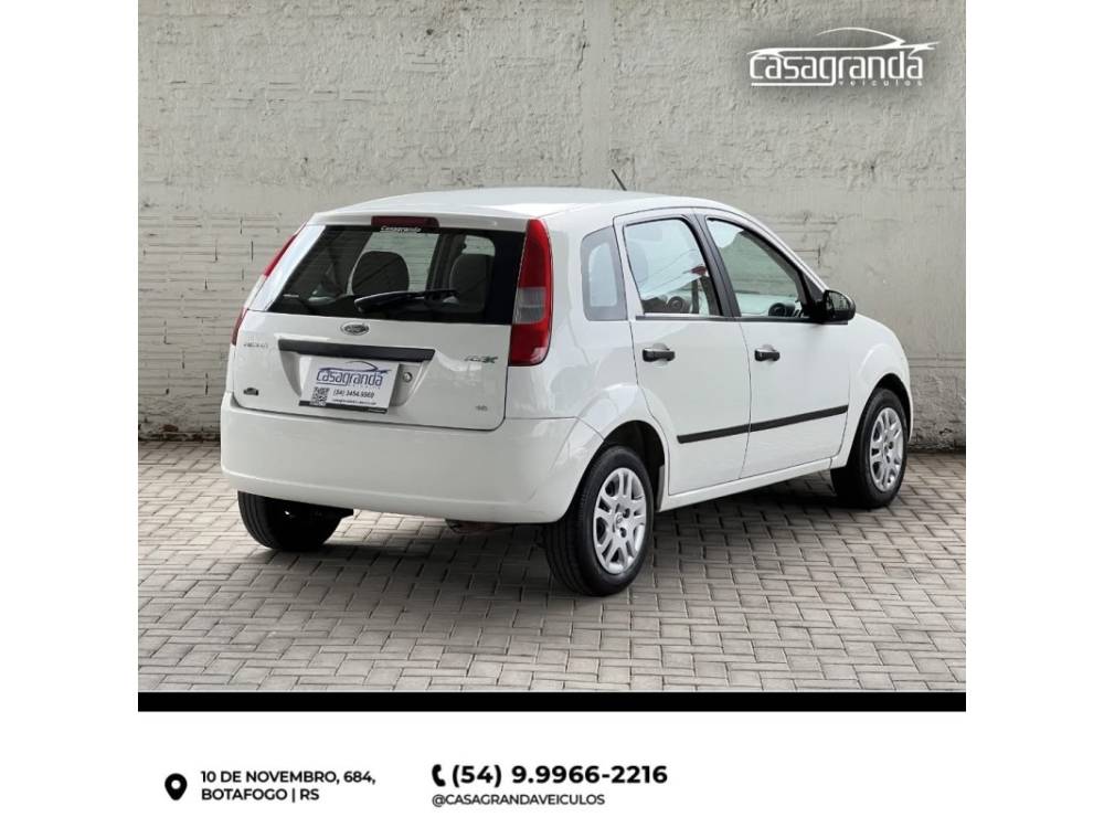 FORD - FIESTA - 2005/2005 - Branca - R$ 28.000,00