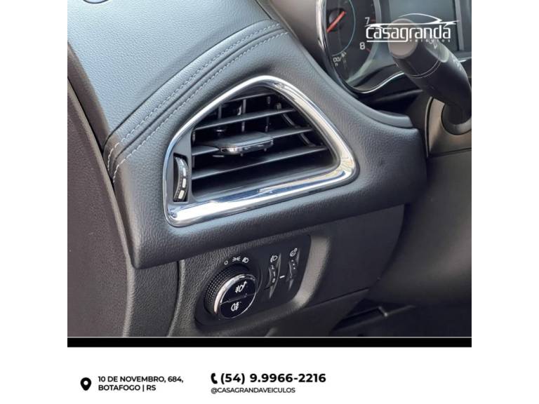 CHEVROLET - CRUZE - 2017/2018 - Vermelha - R$ 85.000,00