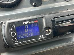 MARCOPOLO - VOLARE - 2016/2017 - Branca - R$ 390.000,00