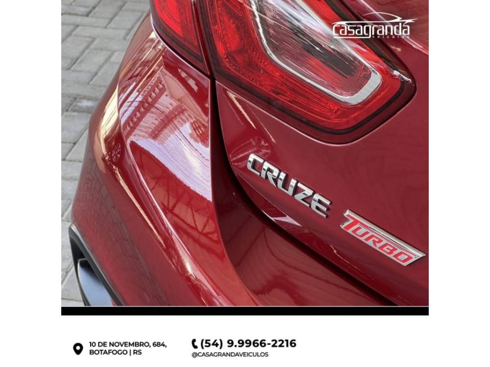 CHEVROLET - CRUZE - 2017/2018 - Vermelha - R$ 85.000,00