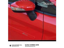 FORD - FIESTA - 2013/2014 - Vermelha - R$ 45.000,00