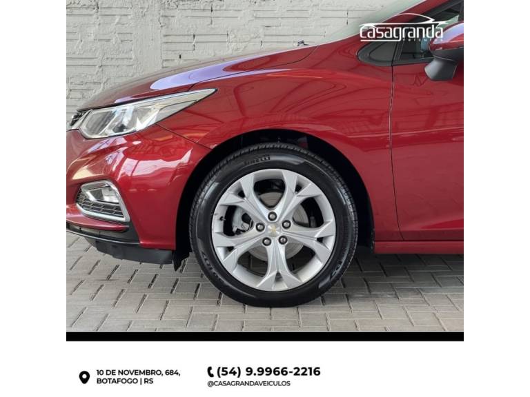 CHEVROLET - CRUZE - 2017/2018 - Vermelha - R$ 85.000,00