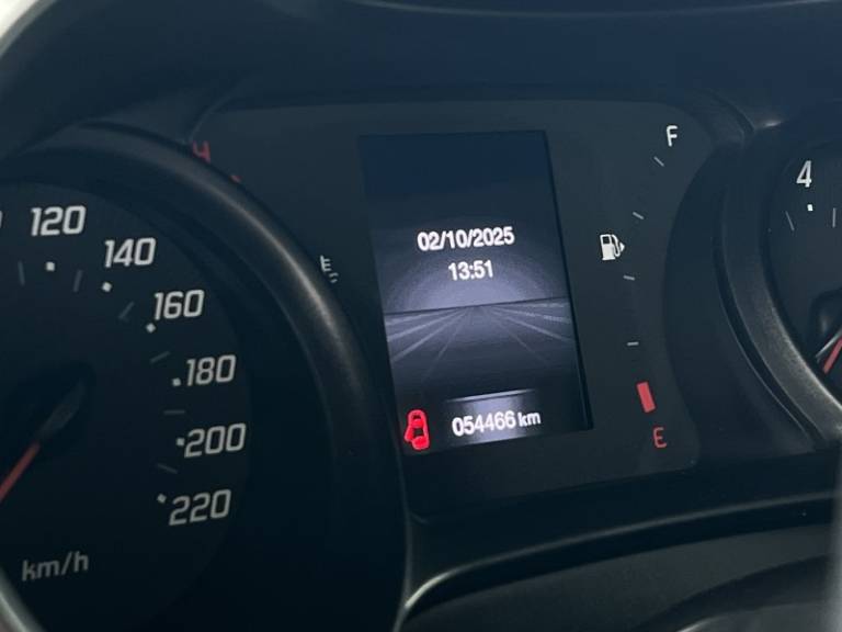 FIAT - ARGO - 2019/2019 - Branca - R$ 58.000,00