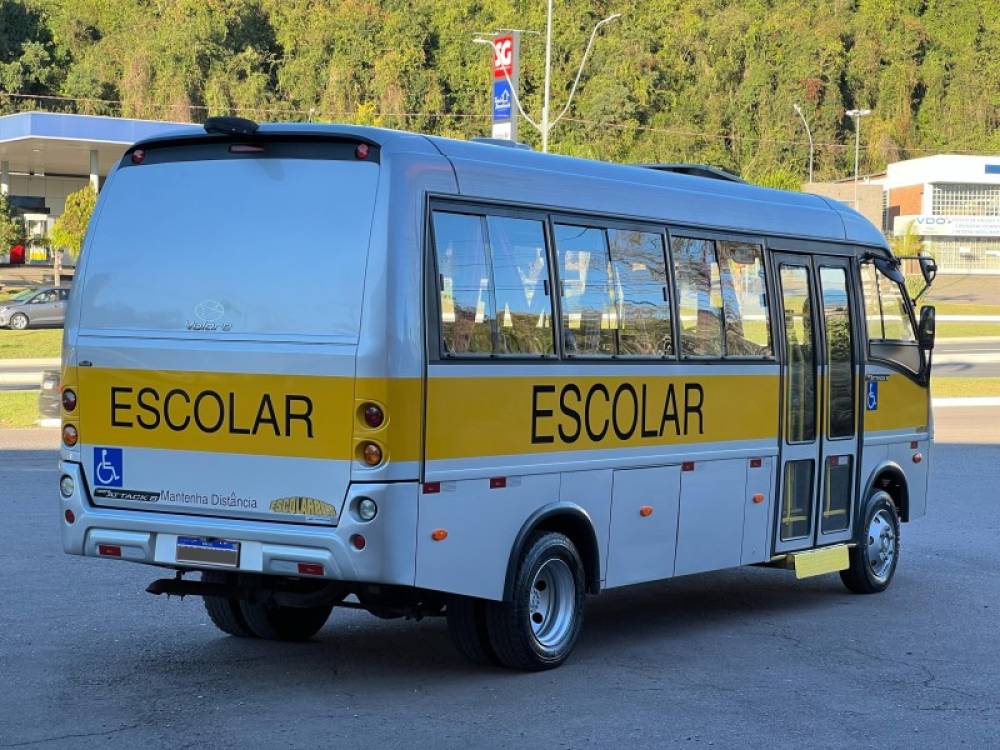 MARCOPOLO - VOLARE - 2019/2020 - Prata - R$ 450.000,00