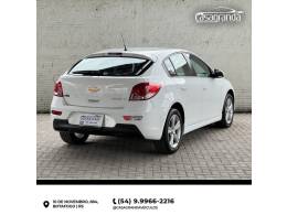 CHEVROLET - CRUZE - 2015/2016 - Branca - R$ 75.000,00