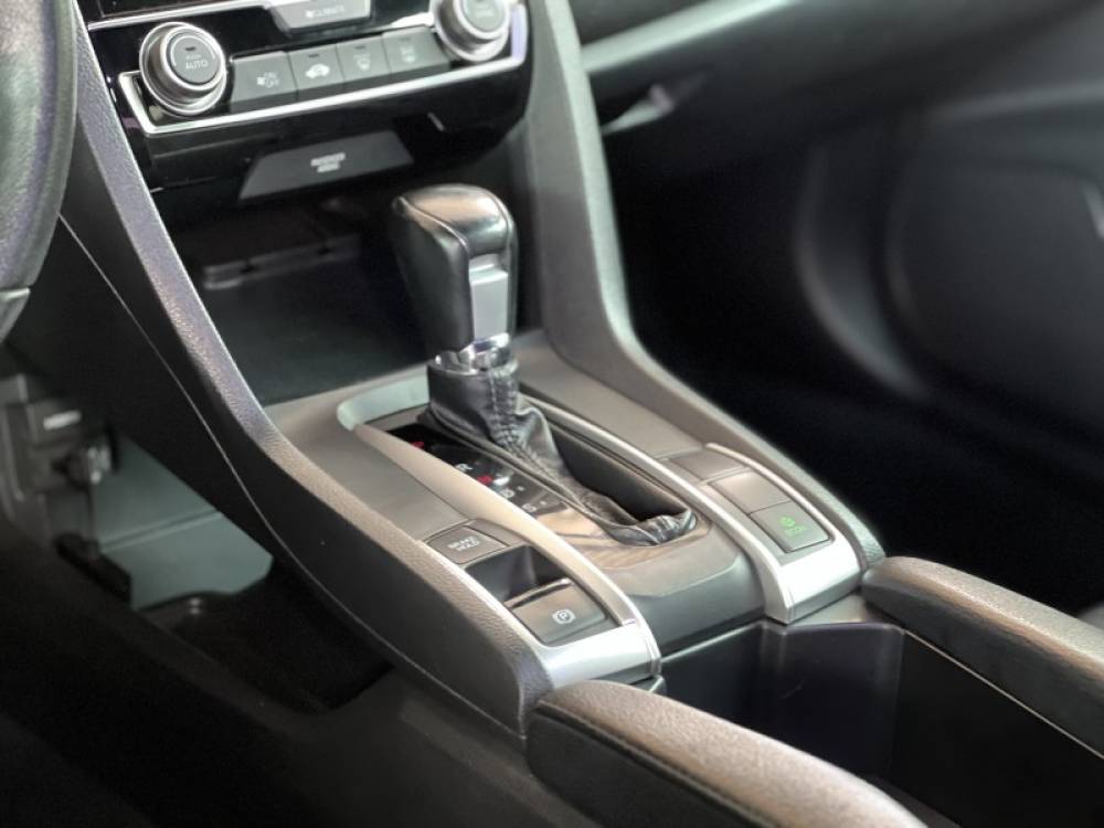 HONDA - CIVIC - 2018/2018 - Cinza - R$ 118.000,00