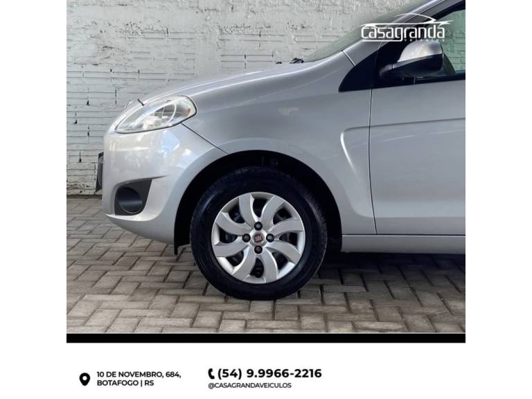 FIAT - PALIO - 2012/2013 - Prata - R$ 42.000,00