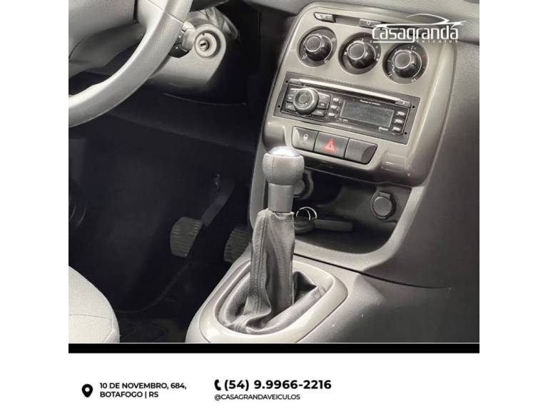 CITROËN - C3 - 2014/2014 - Cinza - R$ 39.900,00