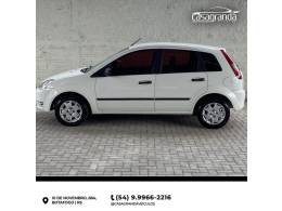FORD - FIESTA - 2005/2005 - Branca - R$ 28.000,00