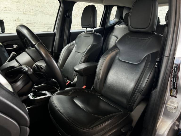 JEEP - RENEGADE - 2020/2021 - Prata - R$ 106.000,00