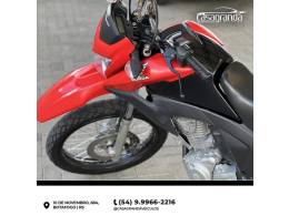 HONDA - NXR 160 - 2015/2016 - Vermelha - R$ 12.000,00