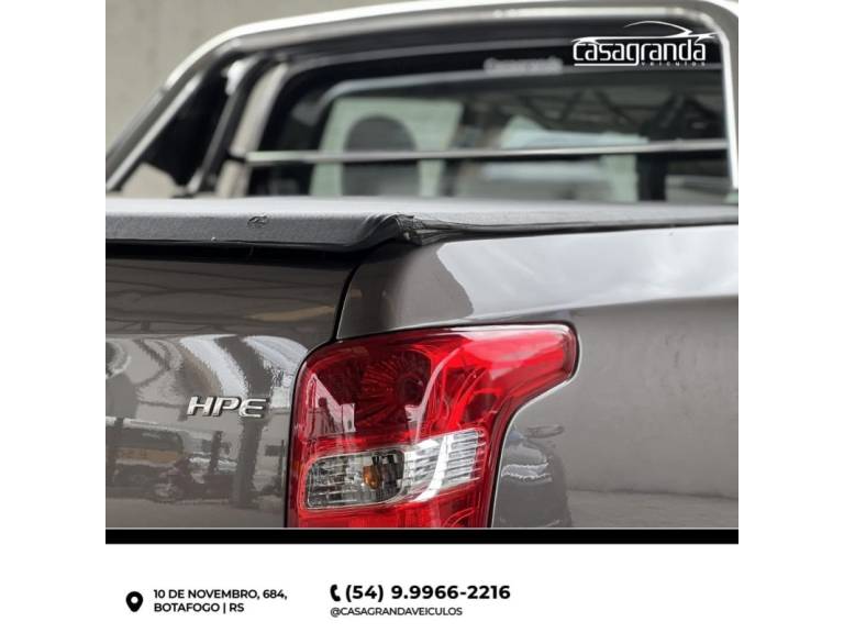 MITSUBISHI - L200 TRITON - 2017/2018 - Marrom - R$ 141.000,00