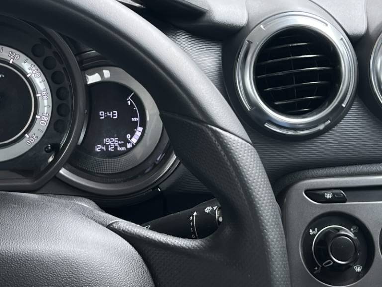 CITROËN - C3 - 2014/2014 - Cinza - R$ 39.900,00