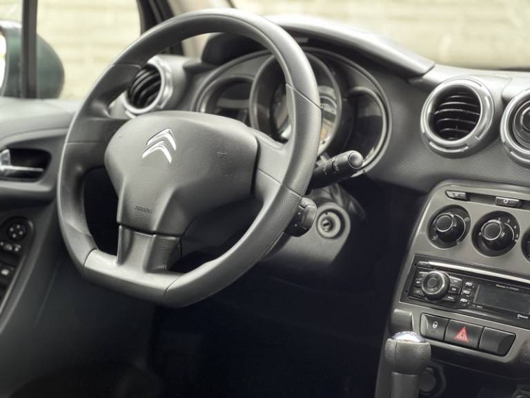 CITROËN - C3 - 2014/2014 - Cinza - R$ 39.900,00