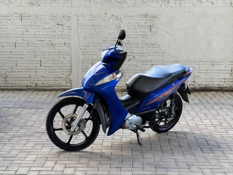 HONDA - BIZ 125 - 2016/2017 - Azul - R$ 14.000,00