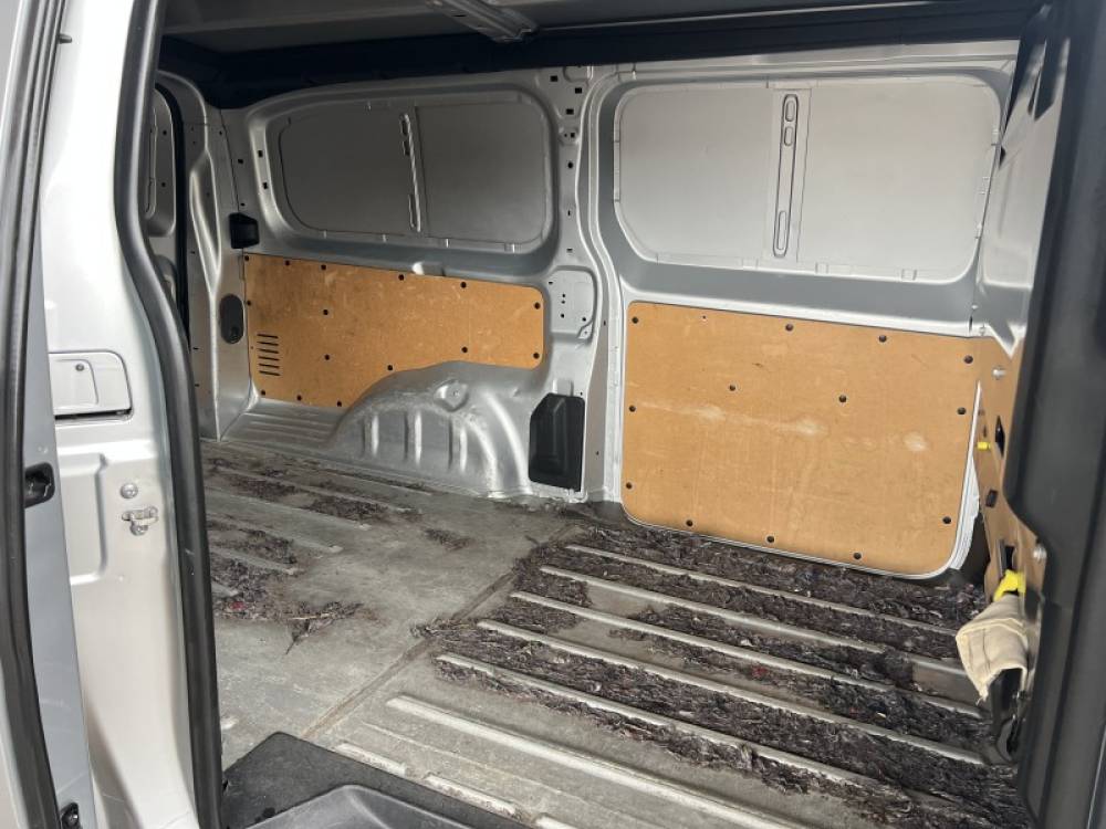 PEUGEOT - EXPERT - 2019/2019 - Prata - R$ 115.000,00