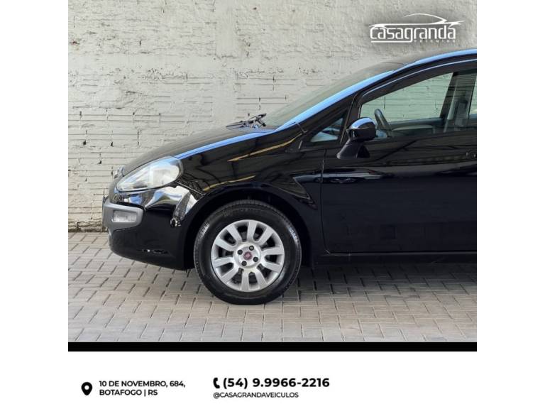 FIAT - PUNTO - 2013/2014 - Preta - R$ 43.000,00