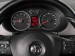 VOLKSWAGEN - SAVEIRO - 2014/2015 - Branca - R$ 75.000,00