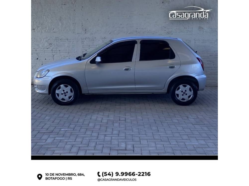 CHEVROLET - CELTA - 2013/2013 - Prata - R$ 35.000,00