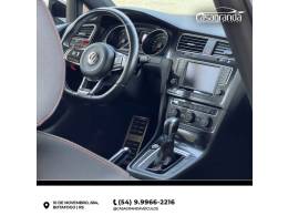 VOLKSWAGEN - GOLF - 2017/2017 - Preta - R$ 160.000,00