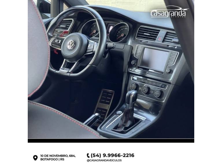 VOLKSWAGEN - GOLF - 2017/2017 - Preta - R$ 160.000,00