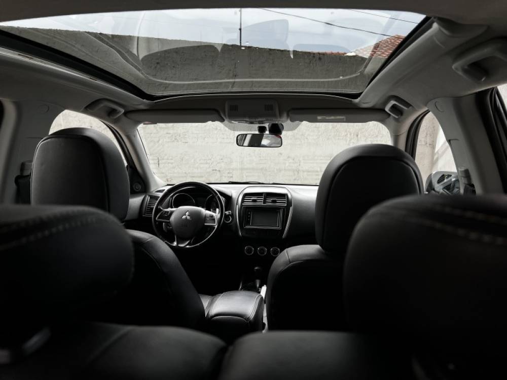 MITSUBISHI - ASX - 2013/2014 - Branca - R$ 77.000,00