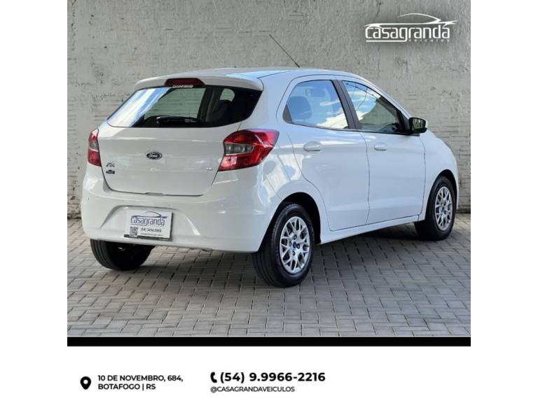 FORD - KA - 2015/2016 - Branca - R$ 45.000,00