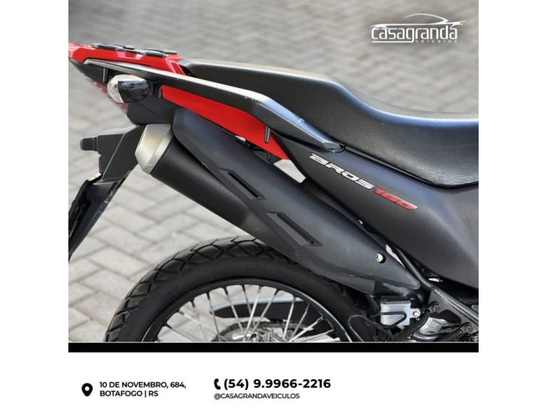 HONDA - NXR 160 - 2015/2016 - Vermelha - R$ 12.000,00