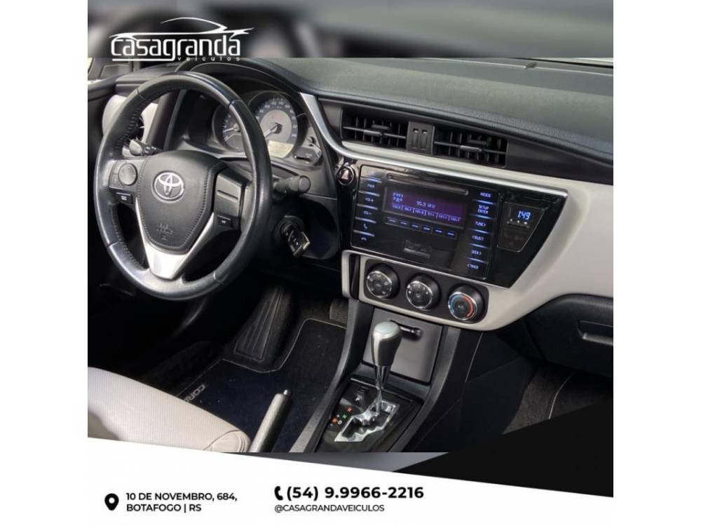 TOYOTA - COROLLA - 2018/2019 - Prata - R$ 89.000,00