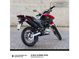 HONDA - NXR 160 - 2015/2016 - Vermelha - R$ 12.000,00