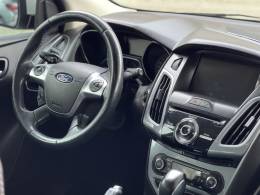 FORD - FOCUS - 2015/2015 - Branca - Sob Consulta